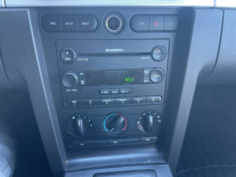 2006 Ford Mustang V6 Premium