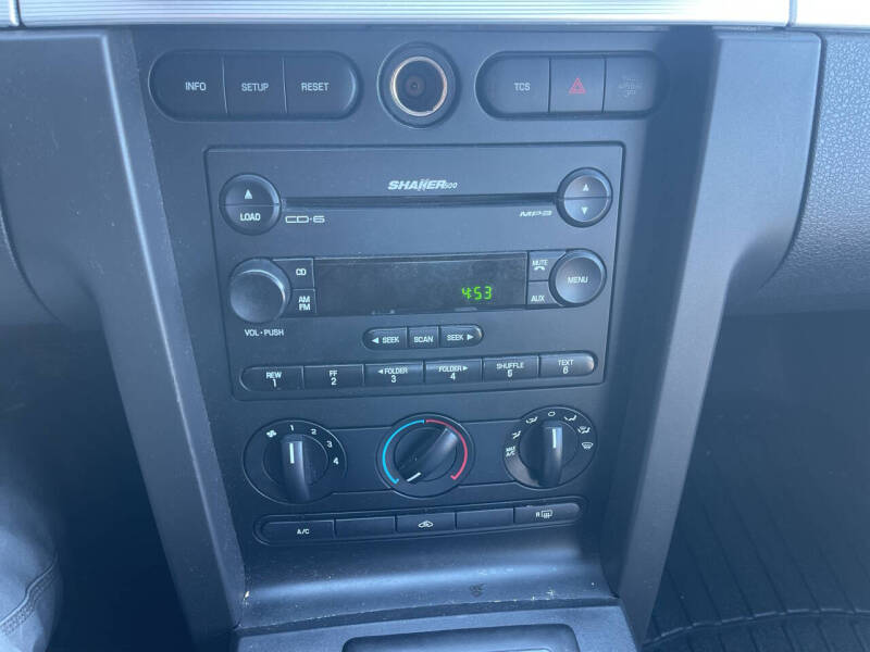 2006 Ford Mustang V6 Premium