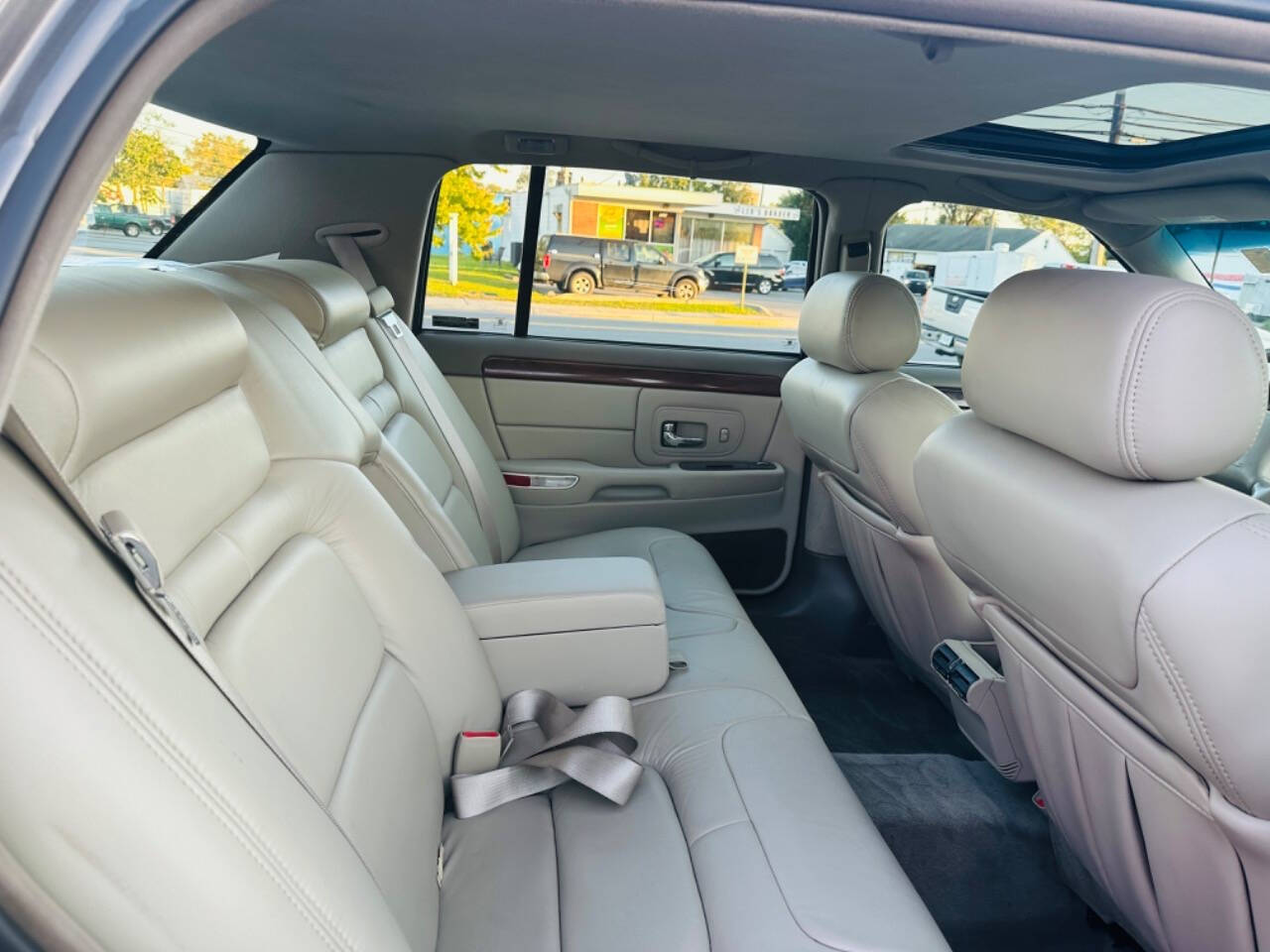 1998 Cadillac DeVille for sale at American Dream Motors in Winchester, VA