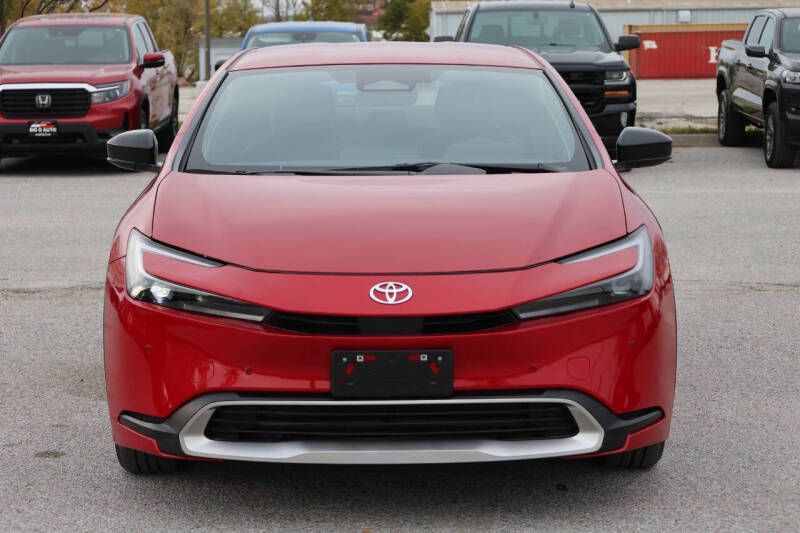 2025 Toyota Prius Plug-in Hybrid SE