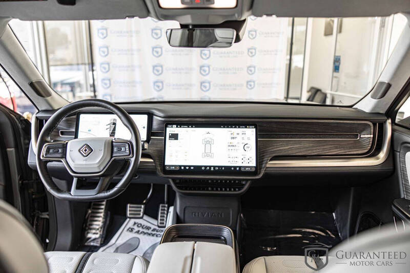 2023 Rivian R1S Launch Edition