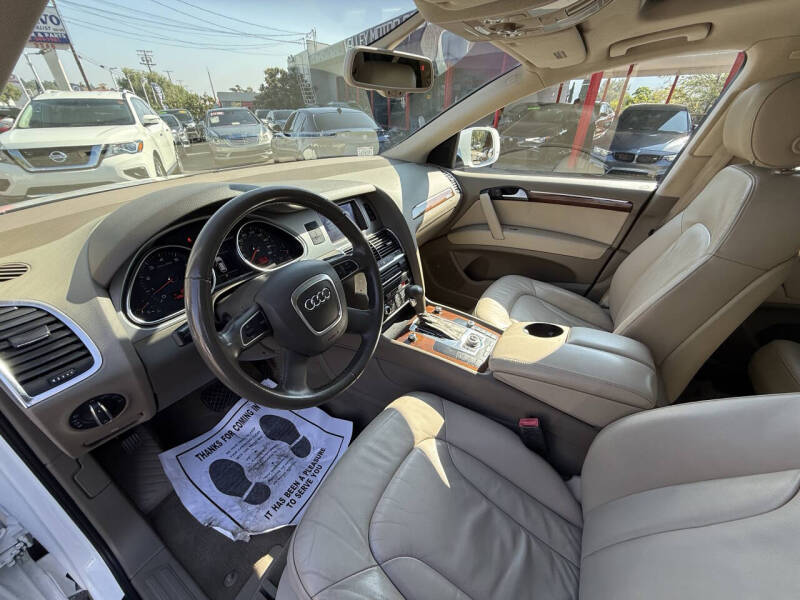 2011 Audi Q7 3.0T quattro Premium Plus