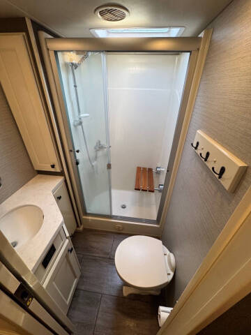 2021 Vanleigh RV Beacon Series M-34RLB