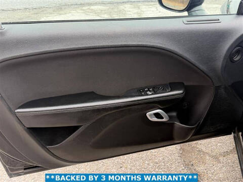 2021 Dodge Challenger SXT