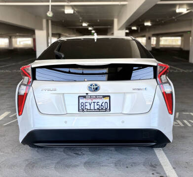 2018 Toyota Prius Two