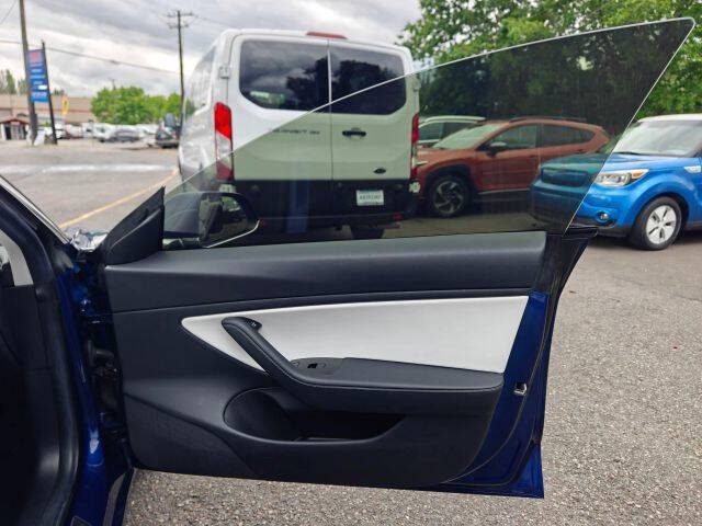 2019 Tesla Model 3 Performance