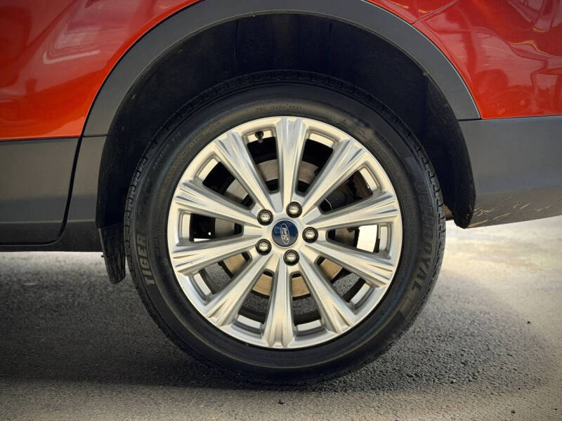 2019 Ford Escape SEL