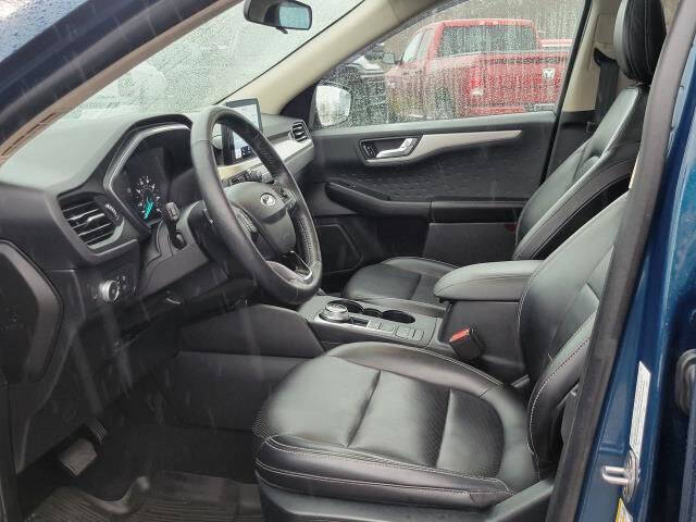 2020 Ford Escape SEL