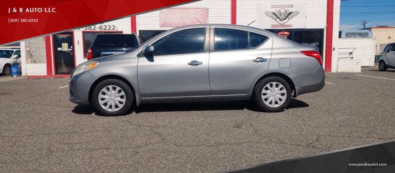 2012 Nissan Versa SV