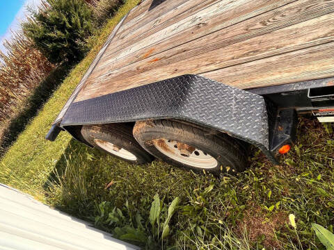 2017 Load Trail CH1825