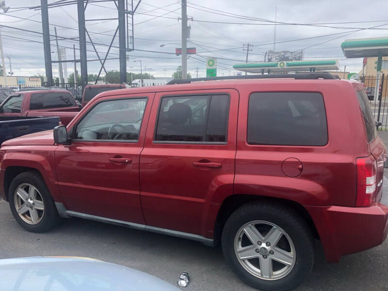 2010 Jeep Patriot for sale at Debo Bros Auto Sales in Philadelphia PA