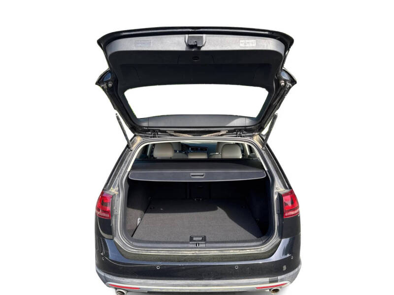 2017 Volkswagen Golf Alltrack