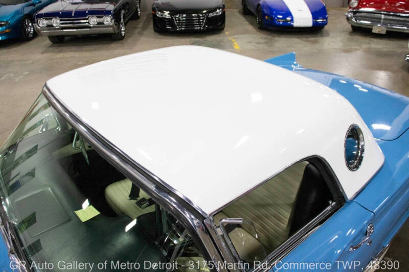 1957 Ford Thunderbird