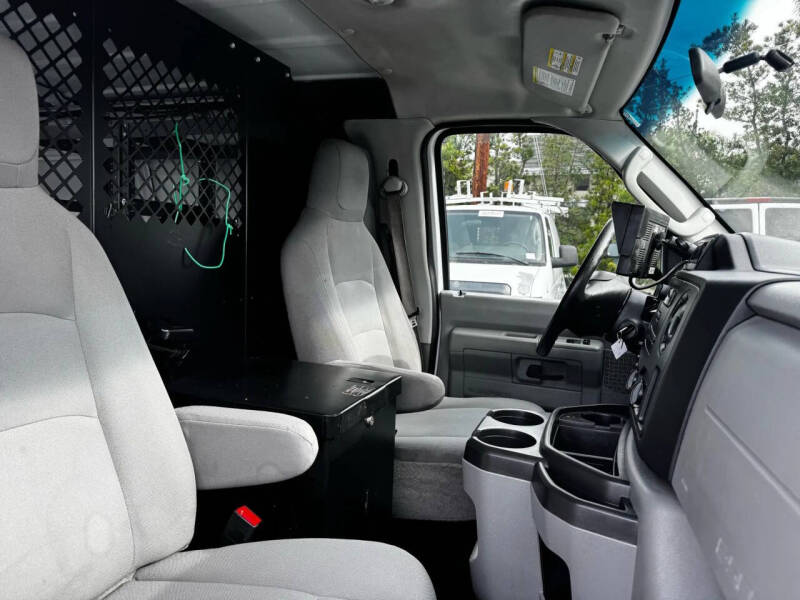 2014 Ford E-Series E-150
