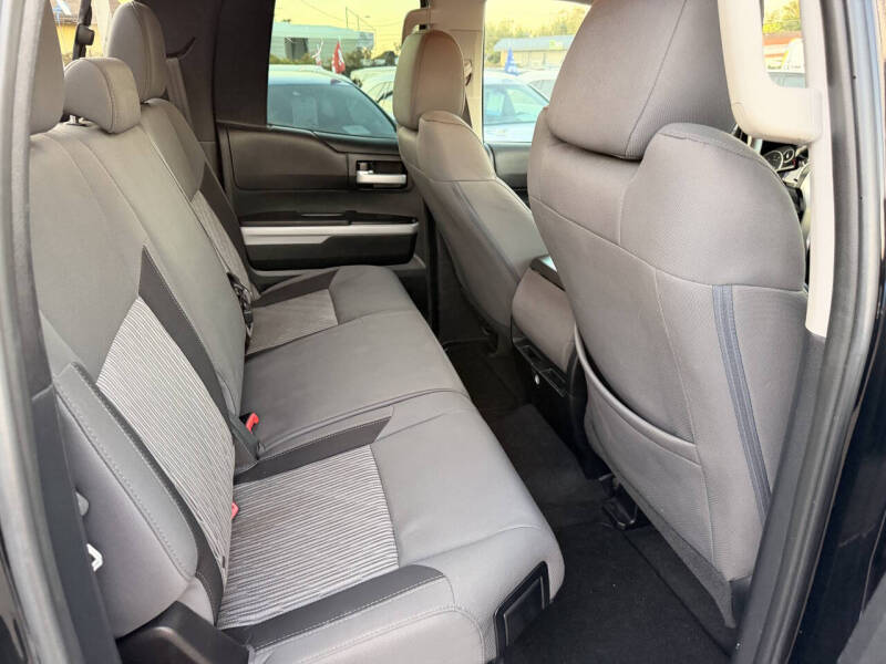 2016 Toyota Tundra SR5