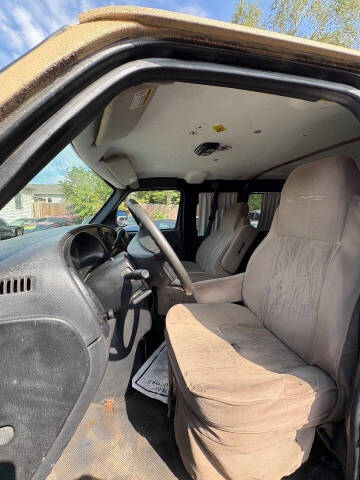 2003 Dodge Ram Van 1500