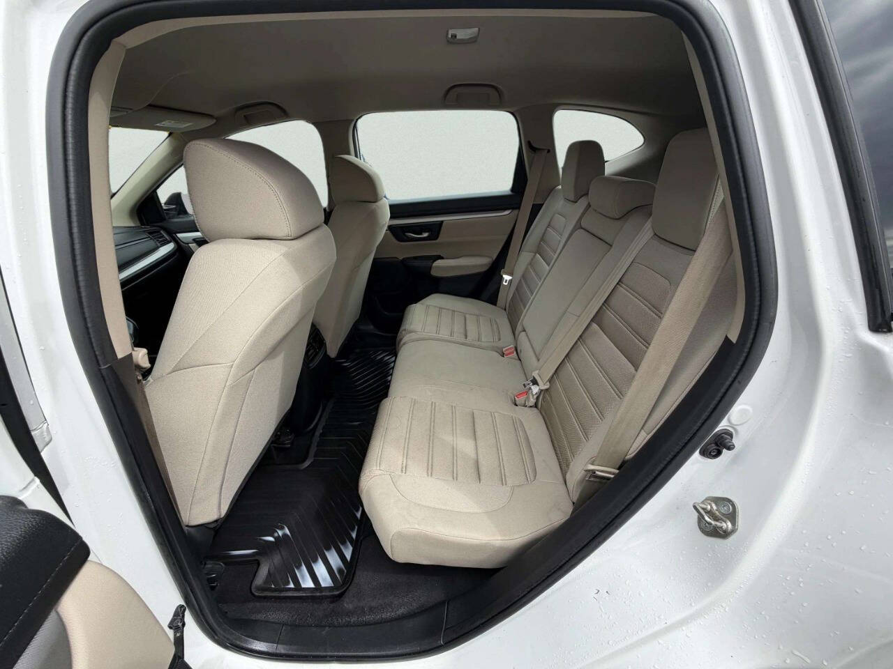 HondaCR-V23