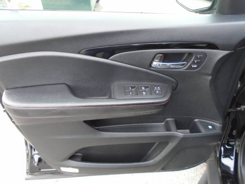 2018 Honda Ridgeline Black Edition