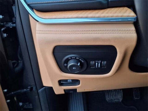 2023 Jeep Grand Cherokee Summit Reserve