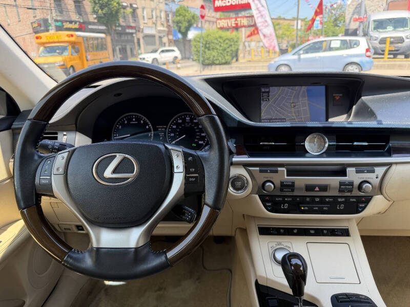 2013 Lexus ES 350