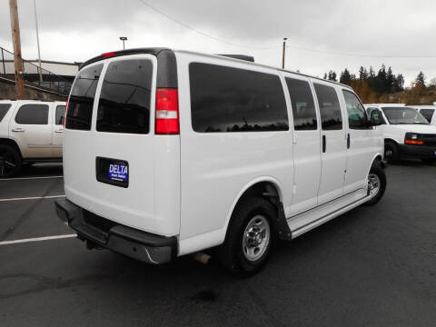 2017 Chevrolet Express LT 3500