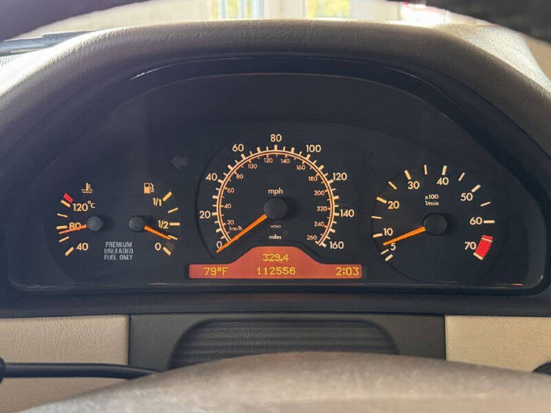 1996 Mercedes-Benz E-Class E 320