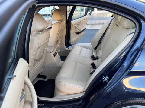 2006 BMW 3 Series 325i