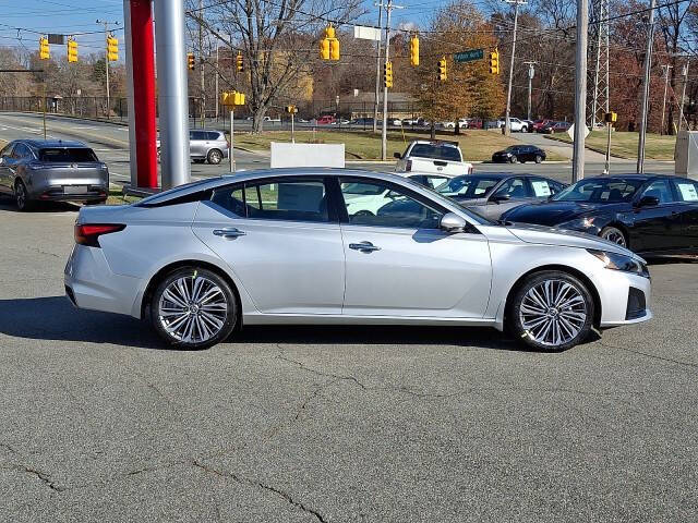 2025 Nissan Altima 2.5 SL