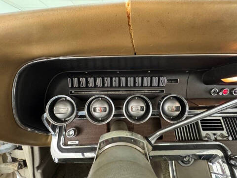 1964 Ford Thunderbird