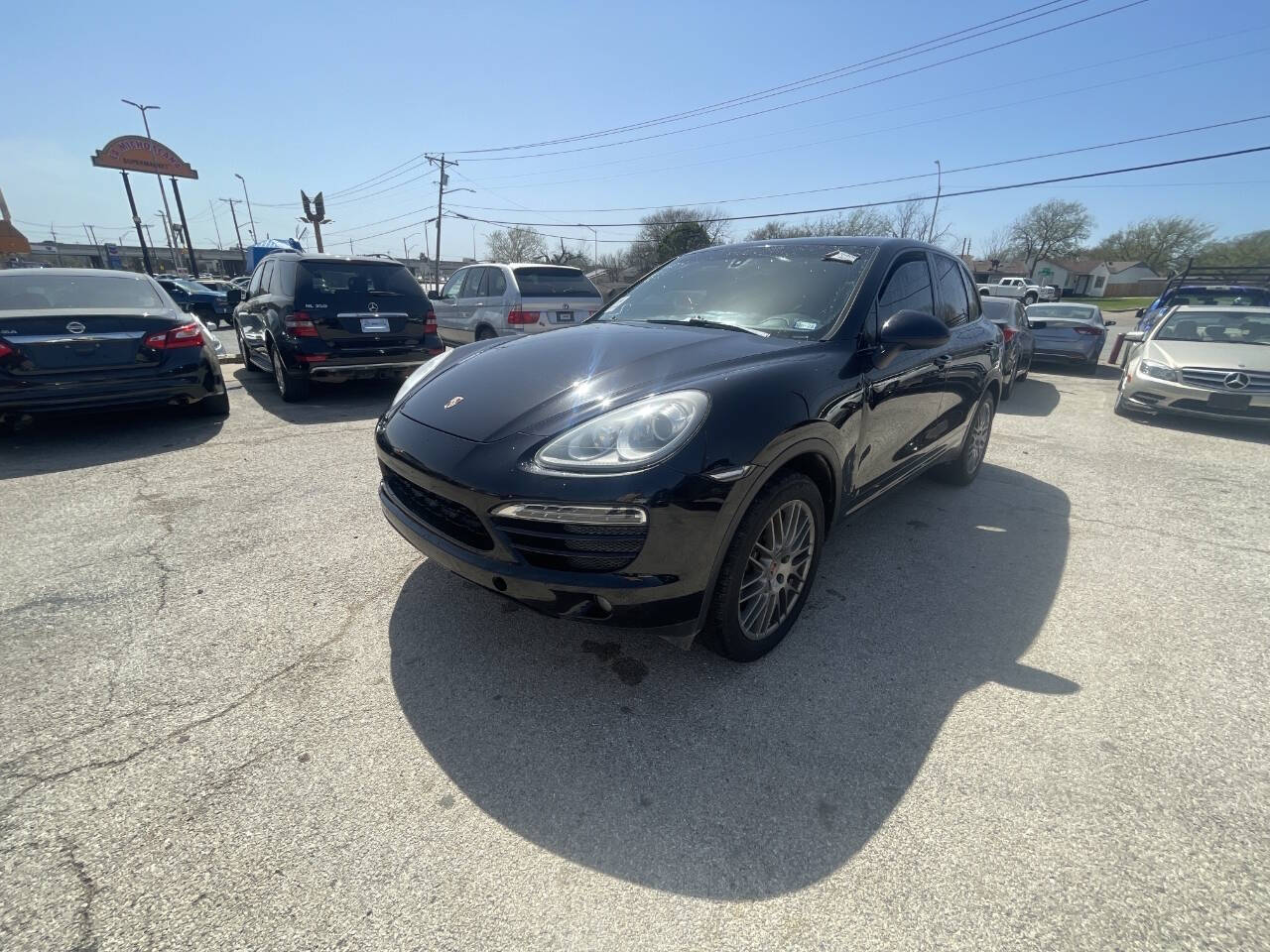 Black 2014 Porsche Cayenne Base AWD 4dr SUV 1
