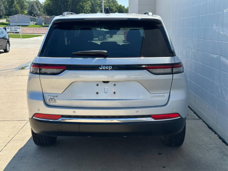 2022 Jeep Grand Cherokee