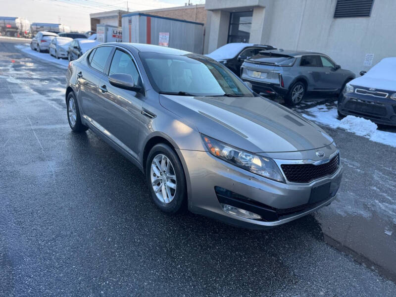 2013 Kia Optima LX photo 3