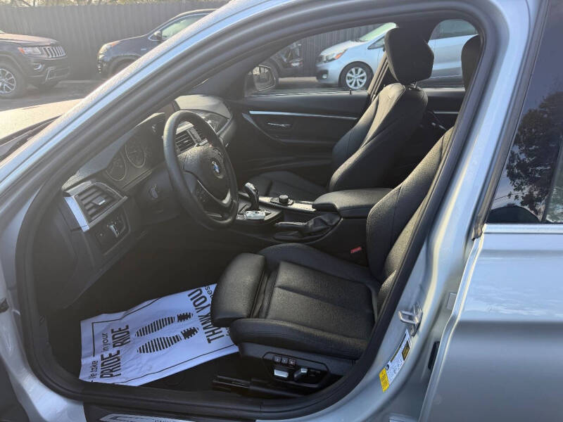 2018 BMW 3 Series 330i