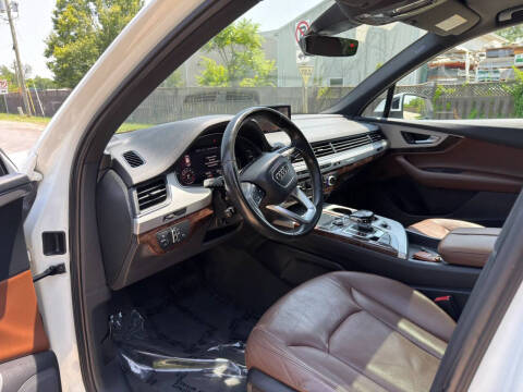 2017 Audi Q7 2.0T quattro Premium Plus