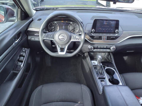 2023 Nissan Altima 2.5 SV