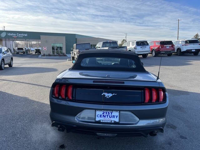 2023 Ford Mustang EcoBoost Premium