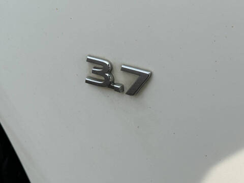 2014 Infiniti Q50 Premium