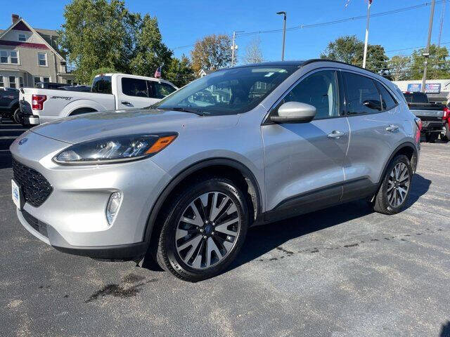 2020 Ford Escape SEL