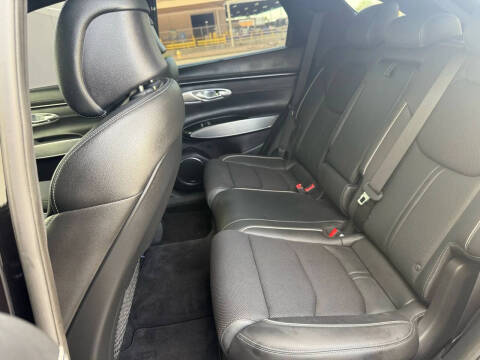 2024 Genesis GV70 2.5T Standard