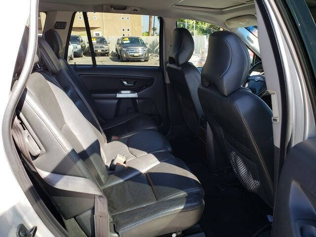 2004 Volvo XC90 2.5T