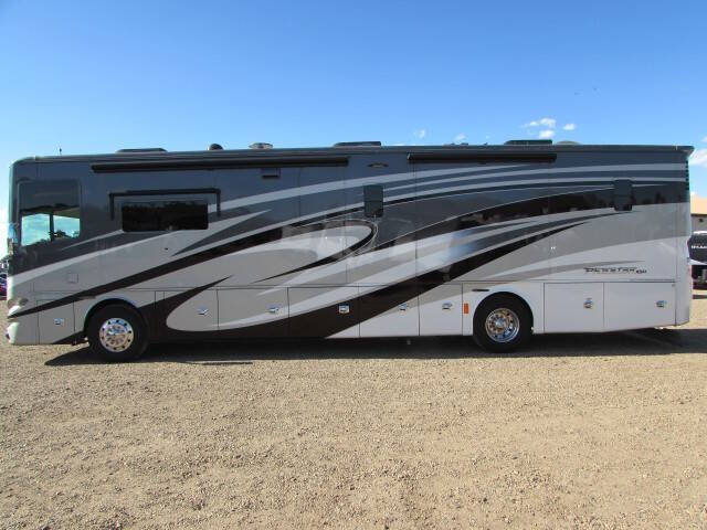 2018 TIFFIN MOT PHAETON M4