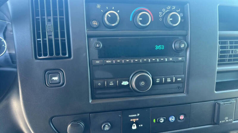 2019 Chevrolet Express 2500