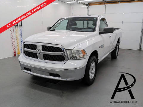 2016 RAM 1500 SLT