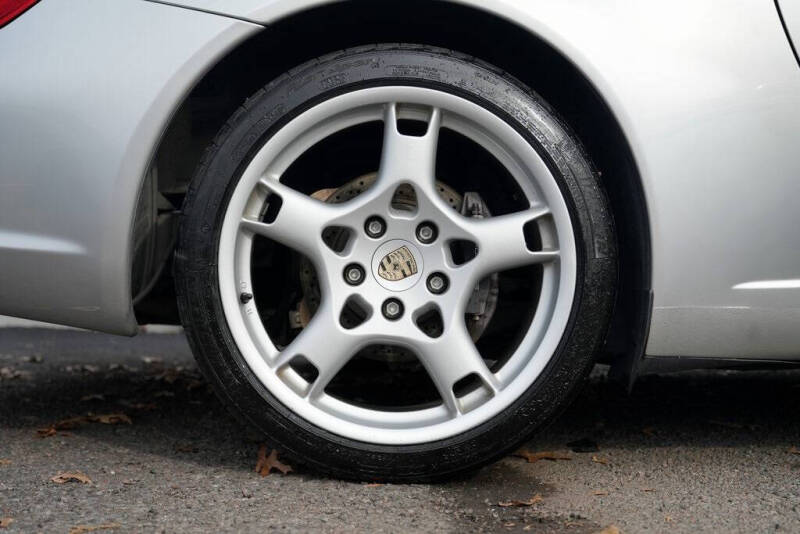 2005 Porsche 911 Carrera