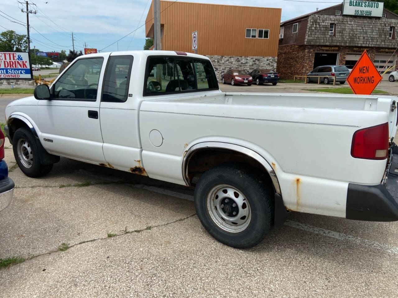 1997 Chevrolet S-10 for sale at M & M Motors in Des Moines, IA