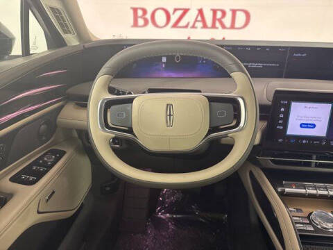 2025 Lincoln Nautilus Hybrid Reserve