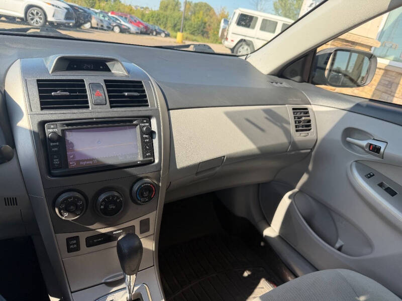 2013 Toyota Corolla LE