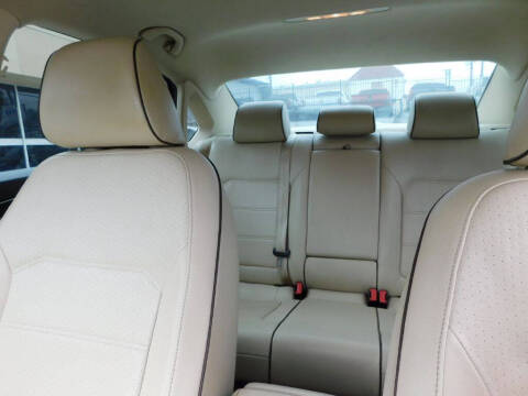 2016 Volkswagen Passat