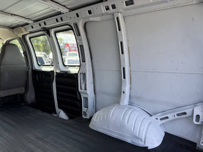 2005 Chevrolet Express 2500