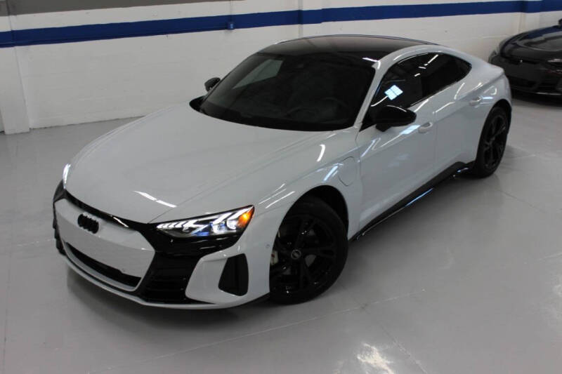 2023 Audi e-tron GT quattro Prestige